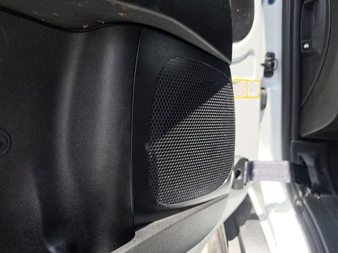 Used 2025 RAM ProMaster 2500 w/ Convenience Group FWD image 17