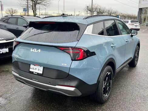 New 2026 Kia Sportage EX image 7