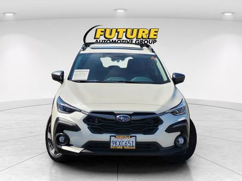 Used 2024 Subaru Crosstrek 2.5i Limited AWD/4WD image 2