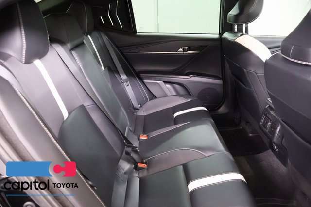 Used 2026 Toyota Camry Hybrid w/ Convenience Package AWD/4WD image 27