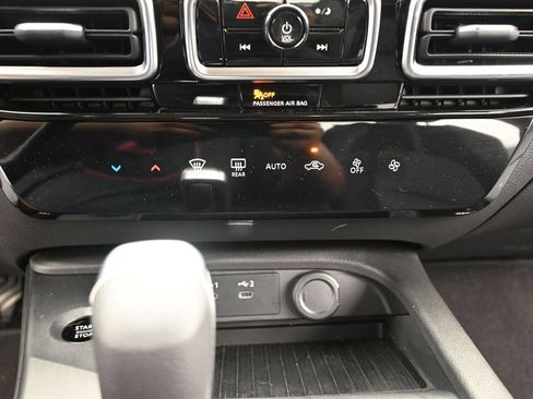 Used 2026 Nissan Sentra SV w/ Floor Mat Package FWD image 13