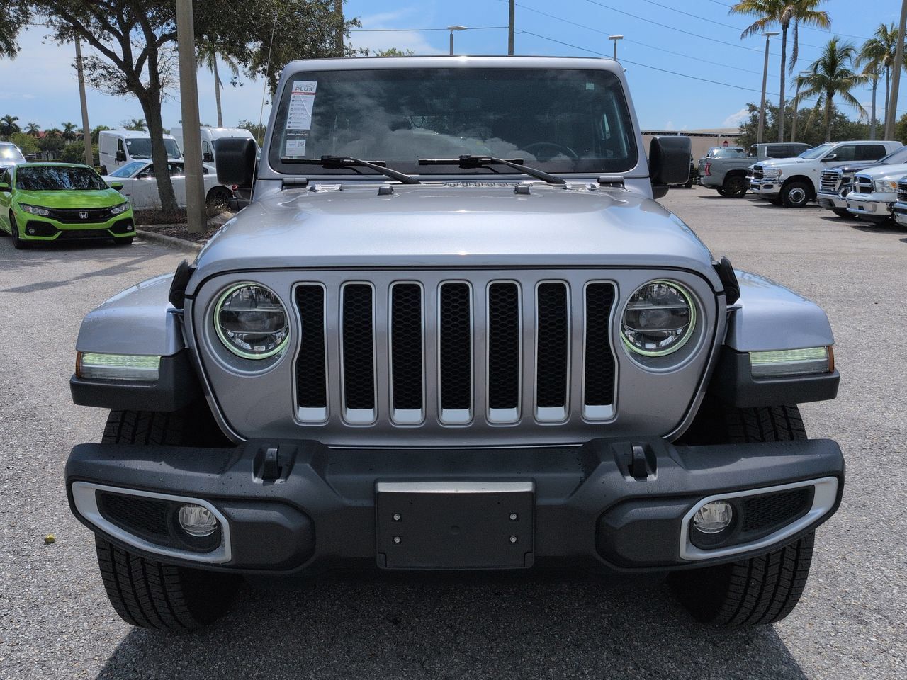 Used 2021 Jeep Wrangler Unlimited Sahara AWD/4WD image 3