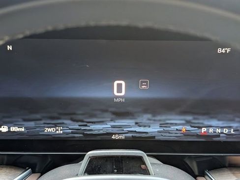 New 2026 Chevrolet Tahoe High Country AWD/4WD image 25