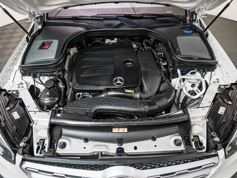 Certified 2021 Mercedes-Benz GLC 300 image 4