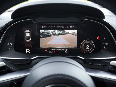 Used 2018 Audi R8 V10 plus AWD/4WD image 24