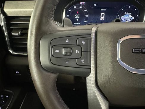 Used 2024 GMC Sierra 1500 Denali AWD/4WD image 14