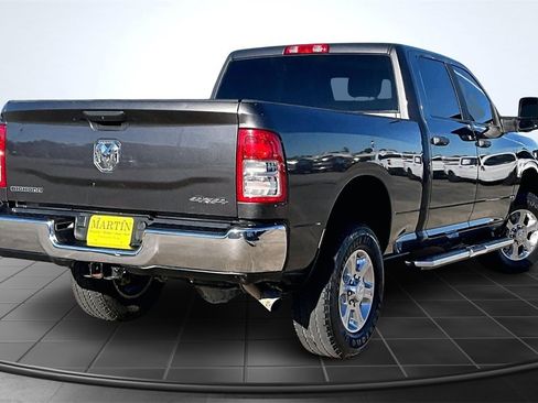 Used 2023 RAM 2500 Big Horn w/ Level 1 Equipment Group image 13