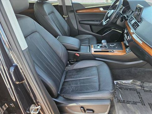 Used 2020 Audi Q5 2.0T Premium w/ Convenience Package AWD/4WD image 22