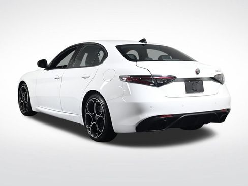 Used 2025 Alfa Romeo Giulia w/ Driving Assist Package RWD image 3