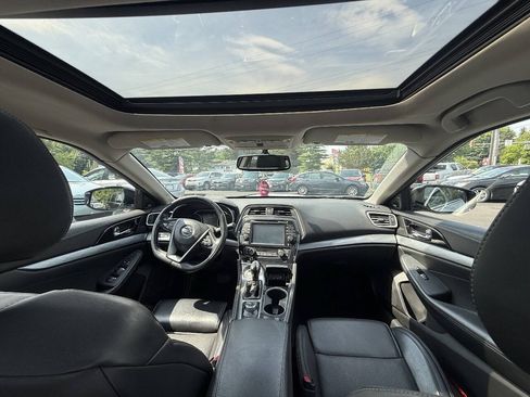 Used 2017 Nissan Maxima 3.5 SL FWD image 15