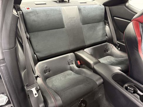 Used 2019 Toyota 86 image 13