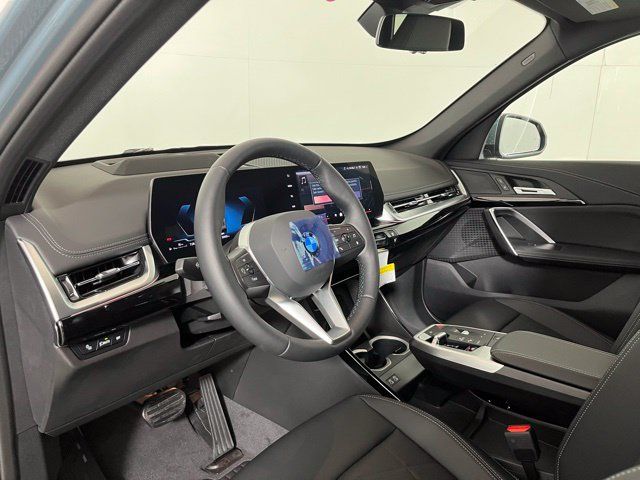 Used 2026 BMW X1 xDrive28i w/ Technology Package AWD/4WD image 9