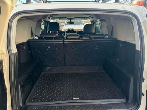 Used 2008 Toyota FJ Cruiser 4WD image 10