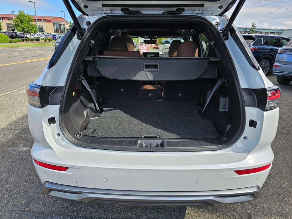 New 2026 Mitsubishi Outlander SEL AWD/4WD image 10