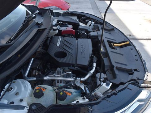 Used 2023 Nissan Rogue Platinum w/ Platinum Premium Package FWD image 22