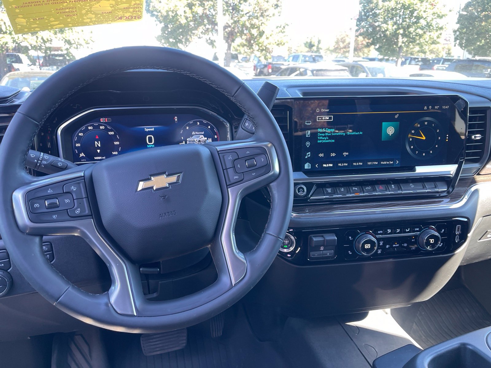 Used 2024 Chevrolet Silverado 2500 LT w/ All Star Edition AWD/4WD image 7