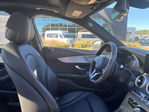 Used 2021 Mercedes-Benz C 300 Sedan w/ Premium Package image 37