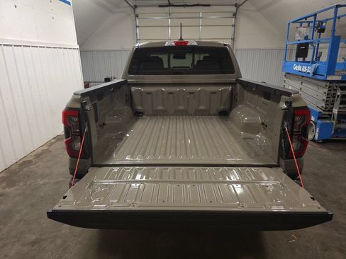 New 2026 Ford Ranger Lariat w/ FX4 Off-Road Package AWD/4WD image 8