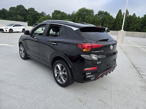 Used 2023 Buick Encore GX Select w/ Sport Touring Package FWD image 3