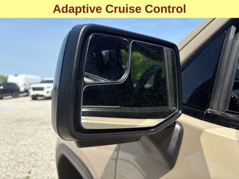 Used 2022 GMC Sierra 1500 AT4 w/ AT4 Preferred Package AWD/4WD image 8