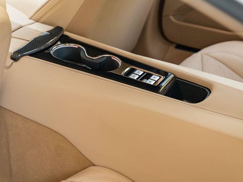 New 2025 Karma Revero Luxury RWD image 43