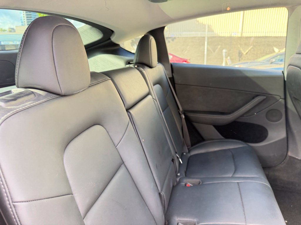 Used 2023 Tesla Model Y AWD image 9