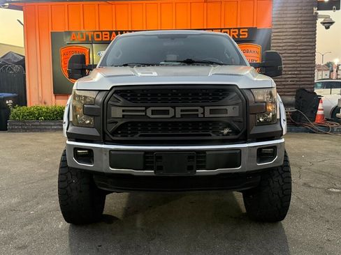 Used 2015 Ford F150 XLT RWD image 2
