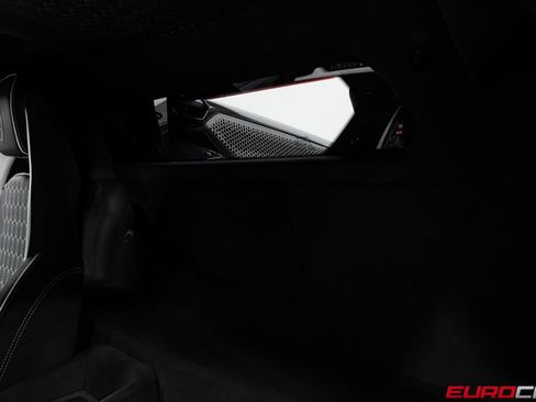 Used 2024 Lamborghini Revuelto image 49