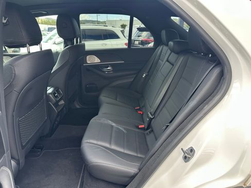 Used 2024 Mercedes-Benz GLE 350 4MATIC image 7
