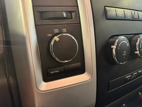 Used 2012 RAM 2500 SLT w/ Popular Equipment Group AWD/4WD image 16