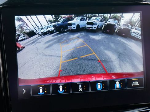 Used 2020 Chevrolet Traverse RS FWD image 31
