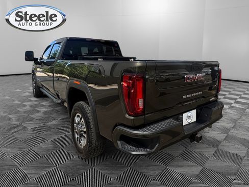 Used 2023 GMC Sierra 3500 AT4 w/ AT4 Preferred Package AWD/4WD image 3