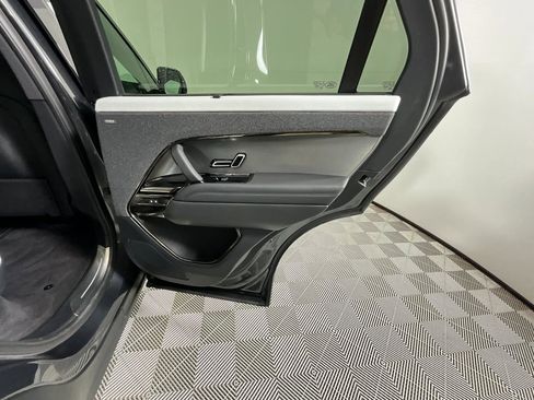 Used 2025 Land Rover Range Rover Sport Dynamic SE image 24