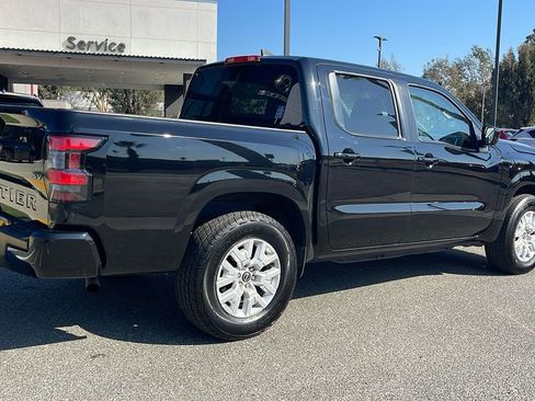 Used 2023 Nissan Frontier SV image 7