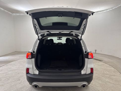 Used 2022 Ford Escape SE FWD image 23