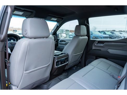 Used 2023 GMC Sierra 1500 SLT w/ SLT Premium Package image 12