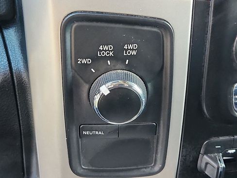 Used 2018 RAM 2500 Big Horn image 23