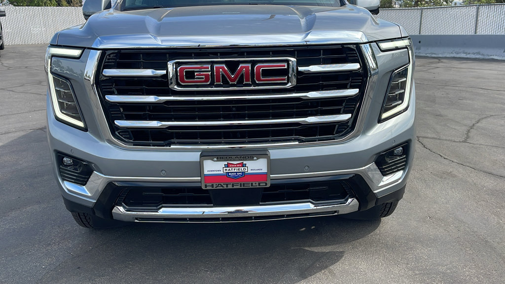 New 2026 GMC Yukon Elevation w/ Elevation Premium Package AWD/4WD image 9