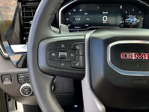 Used 2024 GMC Sierra 1500 SLT w/ SLT Premium Plus Package image 19