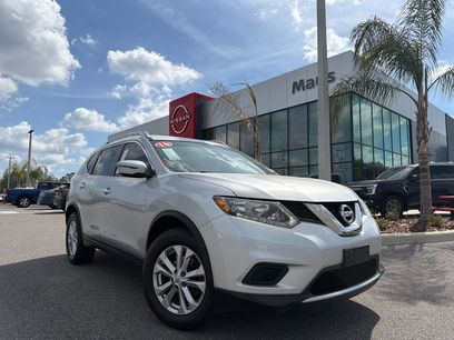 Used 2016 Nissan Rogue SV