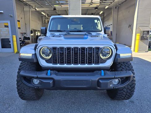 Used 2024 Jeep Wrangler Unlimited Rubicon 4xe image 8