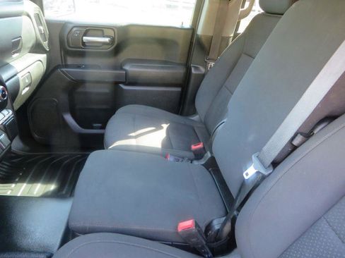 Used 2022 Chevrolet Silverado 1500 W/T w/ WT Value Package image 21