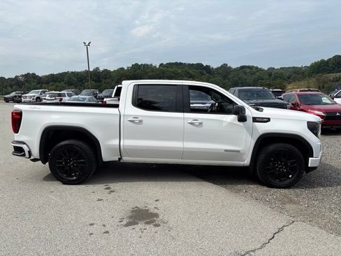 Used 2022 GMC Sierra 1500 Elevation AWD/4WD image 6