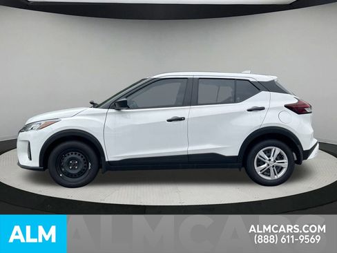 Used 2025 Nissan Kicks Play S image 24