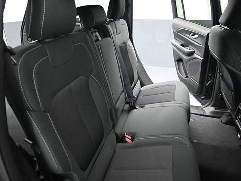 New 2026 Jeep Grand Cherokee Laredo X AWD/4WD image 22