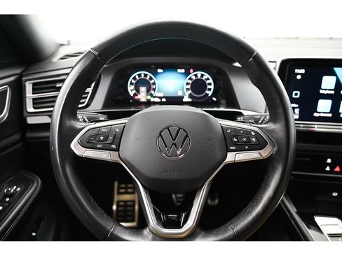 Used 2024 Volkswagen Atlas Cross Sport SEL Premium R-Line image 37