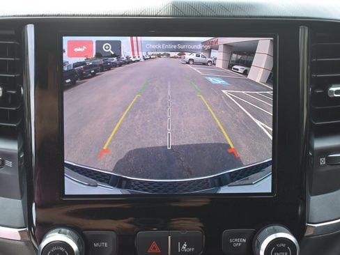 Used 2025 RAM 1500 Big Horn AWD/4WD image 25