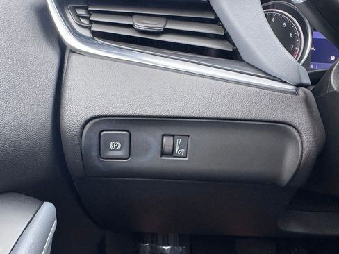 Used 2023 Buick Enclave Essence w/ Sport Touring Edition image 36