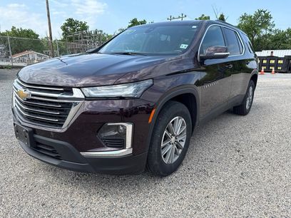 Used 2023 Chevrolet Traverse LT