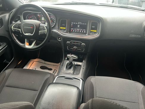 Used 2017 Dodge Charger R/T w/ Driver Confidence Group image 16